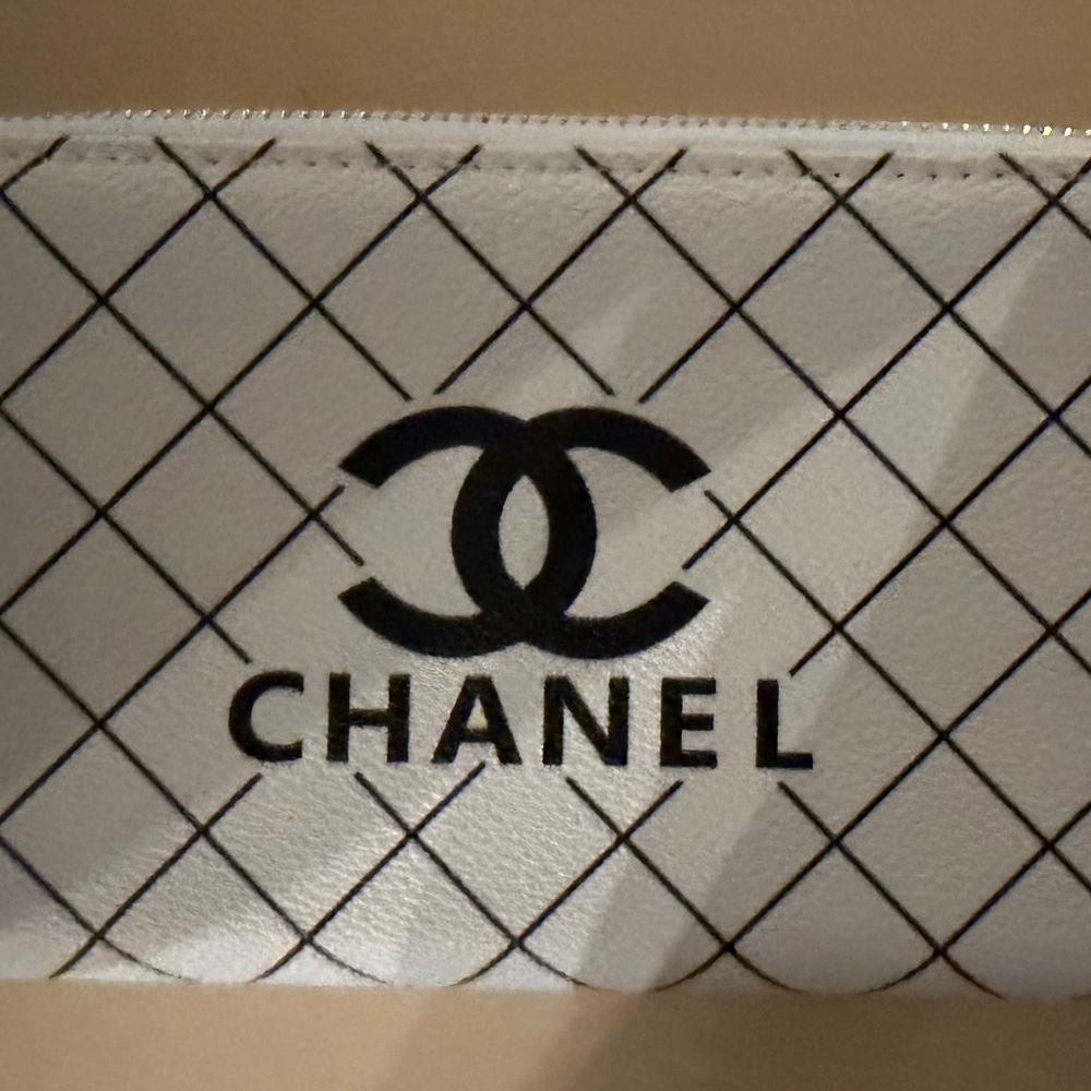 Black and white wallet
